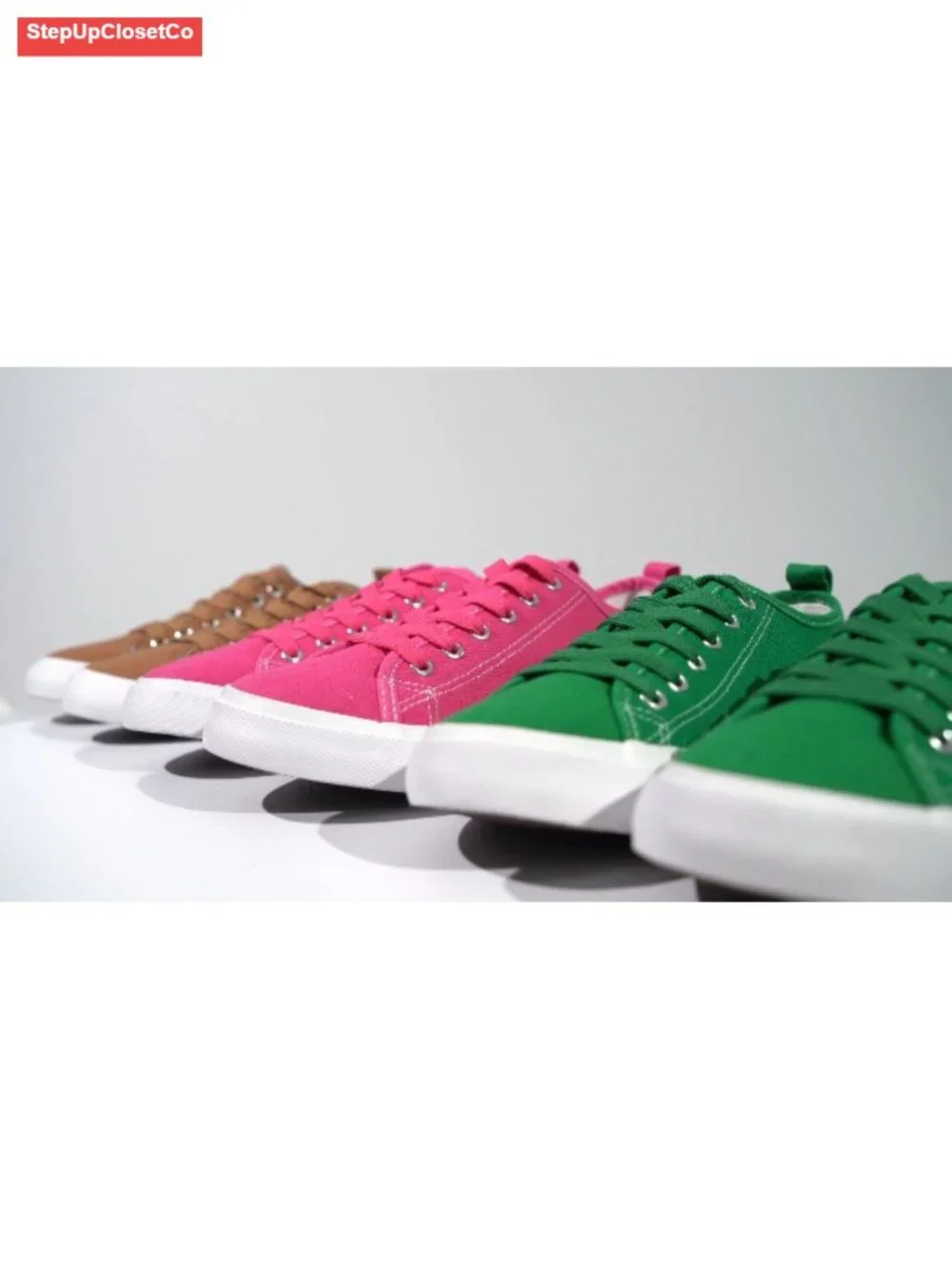 Low Top Canvas Sneakers Women Fashion Lightweight Lace Up Shoes